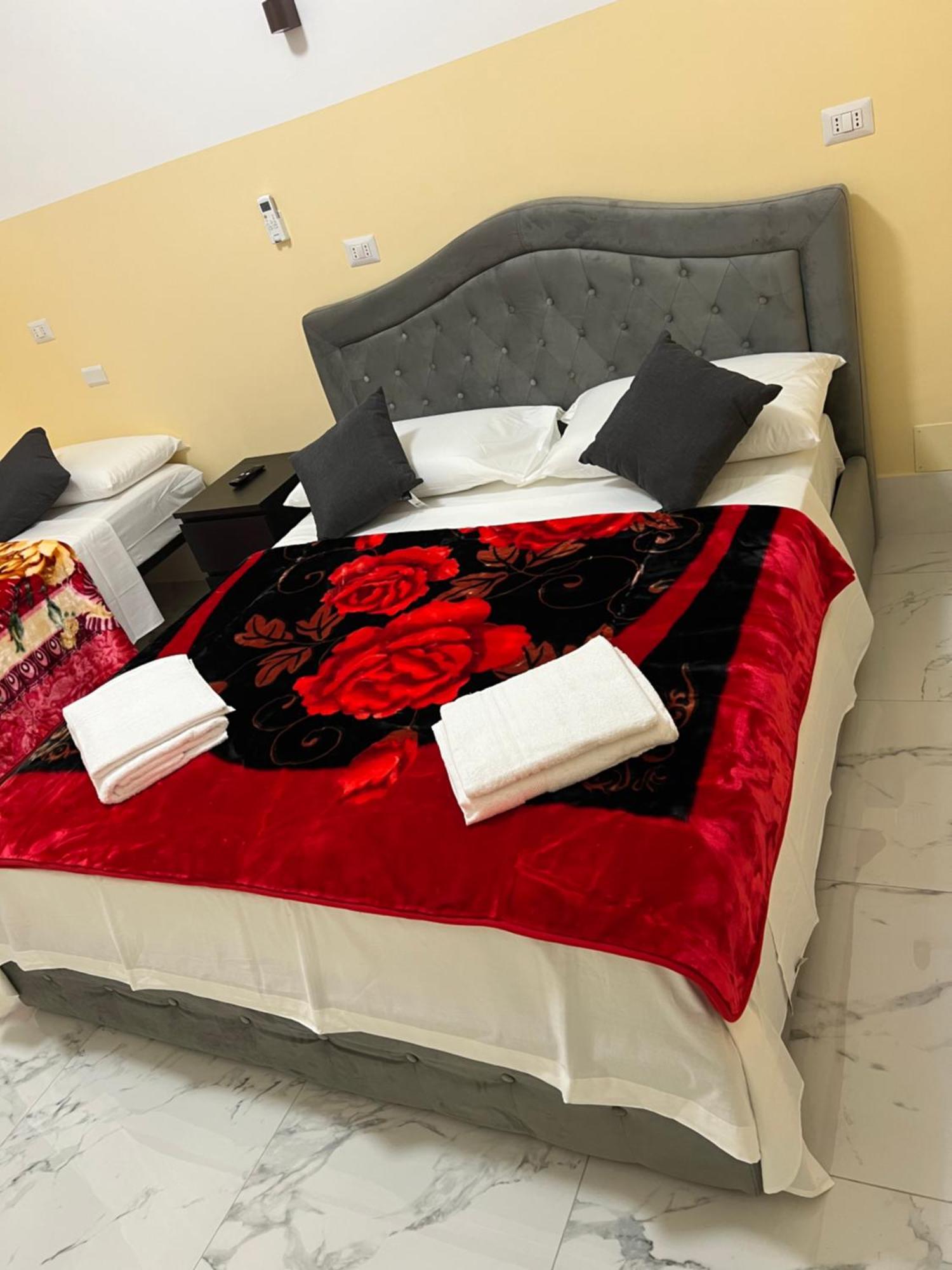 Rattazzi Roma Centro Hotel Bagian luar foto
