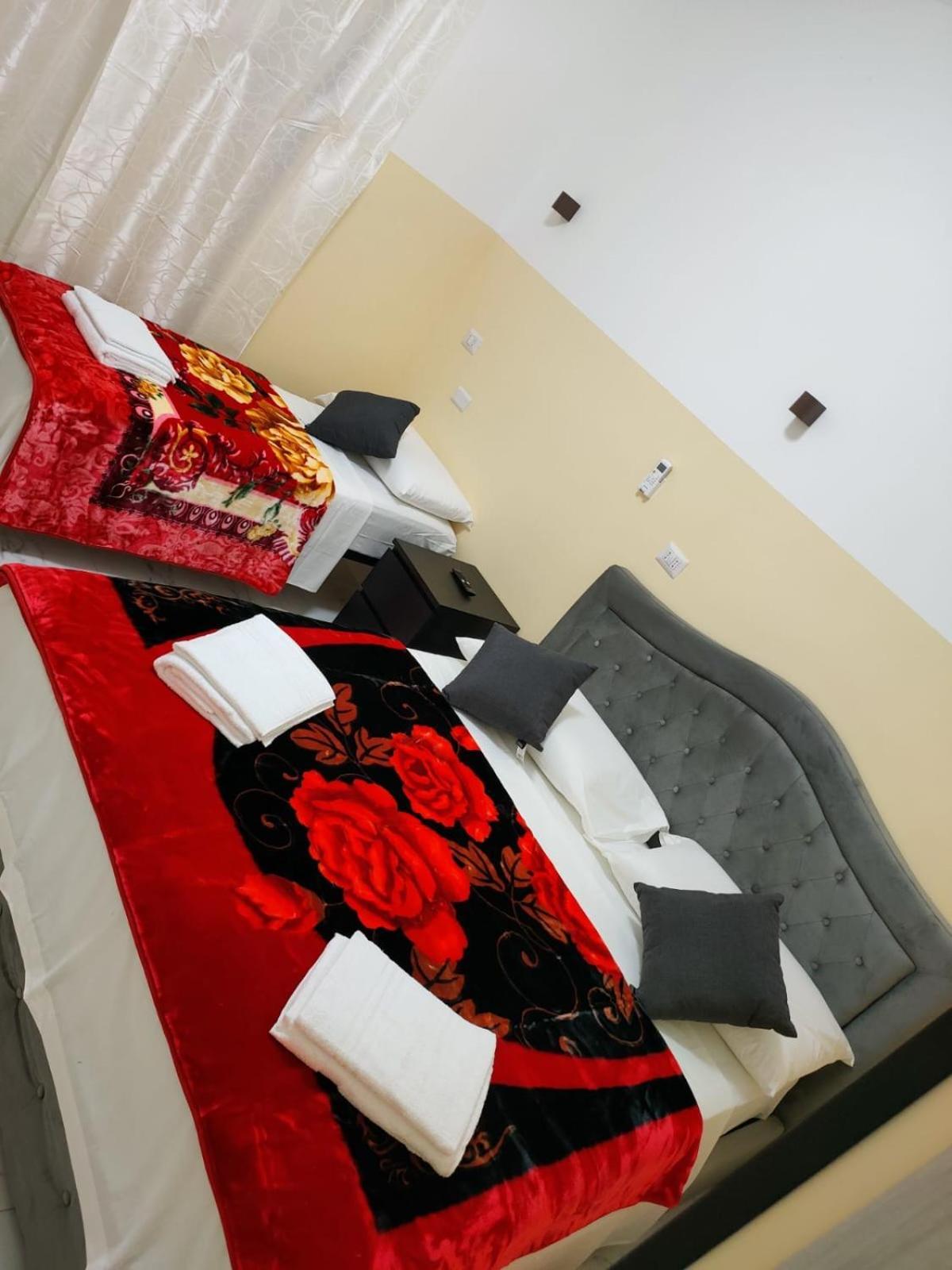 Rattazzi Roma Centro Hotel Bagian luar foto